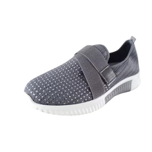 Load image into Gallery viewer, Zapatillas ortopédicas ultraligeras con tiras de velcro
-Gris/EU35/UK2.5/US4.5Gris/EU36/UK3/US5Gris/EU37/UK4/US6Gris/EU38/UK5/US7Gris/EU39/UK5.5/US7.5Gris/EU40/UK6.5/US8Gris/EU41/UK7/US9Gris/EU42/UK8/US10Gris/EU43/UK8.5/US11 - Ozerty