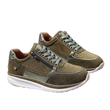 Load image into Gallery viewer, Zapatillas con cuña y cristales strass
-Verde/EU35/US4/UK2Verde/EU36/US5/UK3Verde/EU37/US6/UK4Verde/EU38/US7/UK5Verde/EU39/US8/UK6Verde/EU40/US9/UK7Verde/EU41/US10/UK8Verde/EU42/US11/UK9Verde/EU43/US12/UK10 - Ozerty