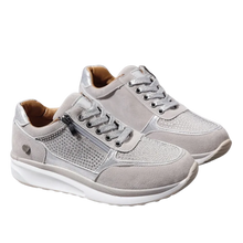 Load image into Gallery viewer, Zapatillas con cuña y cristales strass
-Gris/EU35/US4/UK2Gris/EU36/US5/UK3Gris/EU37/US6/UK4Gris/EU38/US7/UK5Gris/EU39/US8/UK6Gris/EU40/US9/UK7Gris/EU41/US10/UK8Gris/EU42/US11/UK9Gris/EU43/US12/UK10 - Ozerty